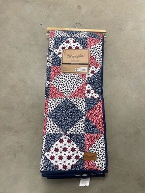Wrangler Red White & Blue Bandana print quilted throw - reverses to Navy NEW